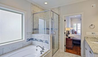 38 Savannah Cir, Brandon, MS 39047