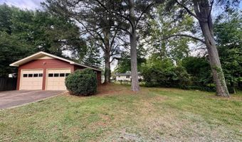 509 Honeysuckle Ln, Albertville, AL 35950