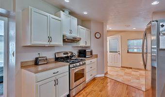 9810 SW 132ND St, Archer, FL 32618
