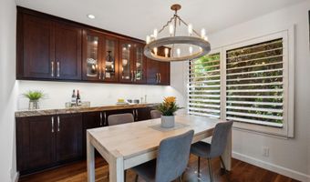 817 Harbor Rd, Alameda, CA 94502