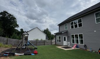 5661 Wooded Vly, Flowery Branch, GA 30542