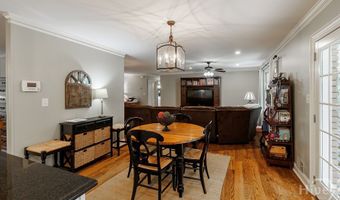 530 Westview Dr, Athens, GA 30606