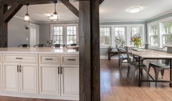 28 Rock Cut Rd, Bridgewater, CT 06752