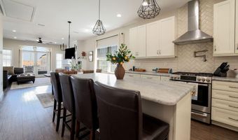 214 Iroquois Ave, Beach Haven, NJ 08008