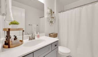 915 W MCKENNA, Bluffdale, UT 84065