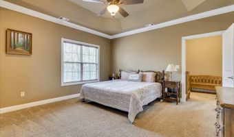 1071 Outrigger Dr, Lincolnton, GA 30817