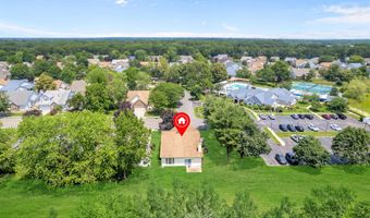 180 Sylvan Lake Blvd, Bayville, NJ 08721