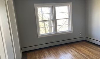 21 Laurel St, Augusta, ME 04330