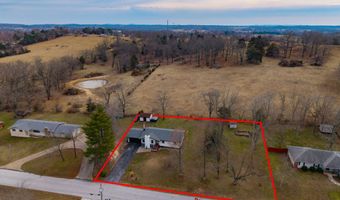 1705 Lakeview Dr, Ava, MO 65608