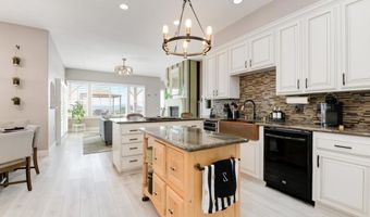 756 Hale Dr, Alpine, CA 91901