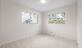 2222 Apoepoe St, Pearl City, HI 96782