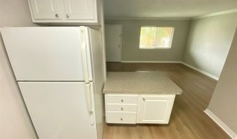 121 OYSTER BAY Cir 320, Altamonte Springs, FL 32701