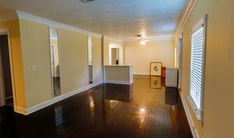 708 Miles Rd, Baxley, GA 31513