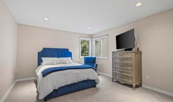 7126 Cedarwood Cir, Boulder, CO 80301