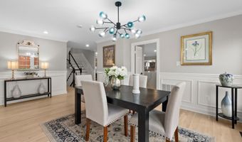 5190 BEDLINGTON Ter, Alexandria, VA 22304