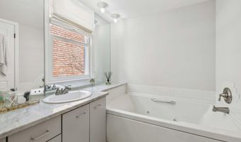 1627 34TH St NW, Washington, DC 20007
