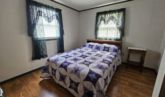 381 Birch St, Bangor, ME 04401