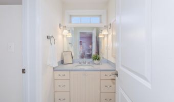 5601 VERNON Pl, Bethesda, MD 20817