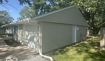1306 Woodbine Dr, Anderson, IN 46011