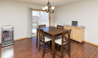 2010 2nd Ave SE, Altoona, IA 50009