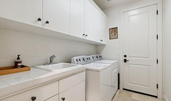 46506 Wallu Ln, Ahwahnee, CA 93601