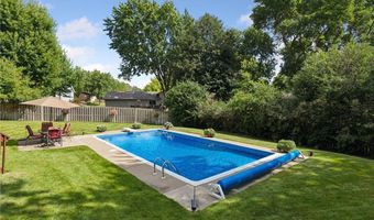 6118 132nd St W, Apple Valley, MN 55124