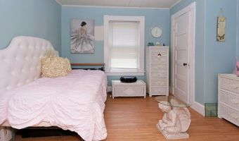 435 Cabot St B, Beverly, MA 01915