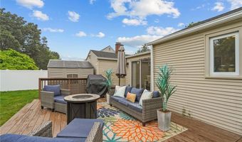 509 Buttonwoods Ave, Warwick, RI 02886