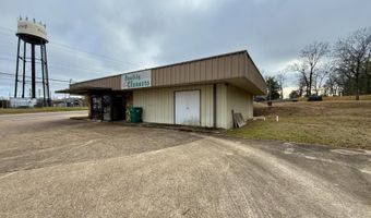 103 S 4th St, Baldwyn, MS 38824