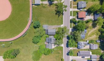 922 Addison St, Adrian, MI 49221