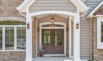 1663 Fairview Dr, Allegan, MI 49010