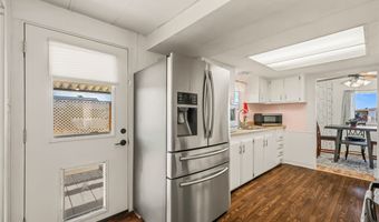 976 Holly St, Bullhead City, AZ 86442