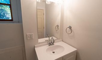 35 OLD PINE Rd, Narragansett, RI 02882