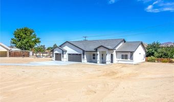 18620 SYMERON Rd, Apple Valley, CA 92307