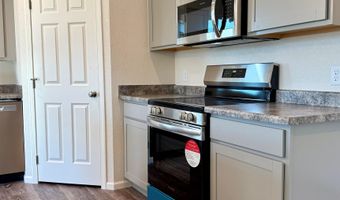 833 Ridgeview St, Belle Fourche, SD 57717