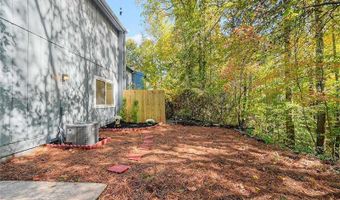 937 Pine Oak Trl, Austell, GA 30168