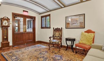 3041 SEDGWICK St NW 201-D, Washington, DC 20008