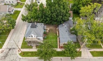 318 W BREWSTER St, Appleton, WI 54911