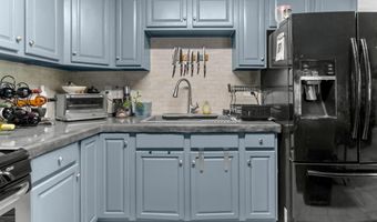 128 Frontier Ln, Oceanside, CA 92054