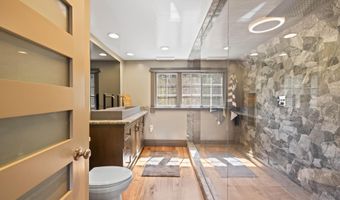 93 Island View Rd, Acton, ME 04001