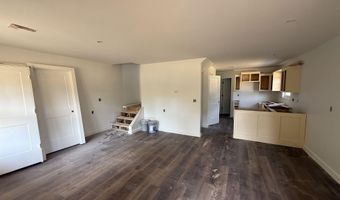 402 S Magnolia Ave, Andrews, SC 29510