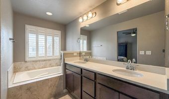 902 Canyonlands St, Berthoud, CO 80513