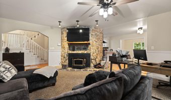 987 State Hwy 413, Baxter, KY 40806