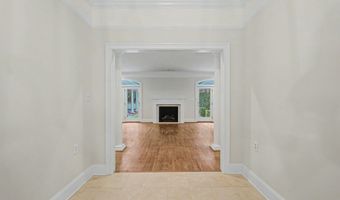 325 Magnolia Lake Ct, Aiken, SC 29803