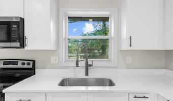 2824 Tralyn Ct, Decatur, GA 30034