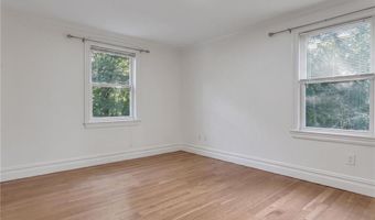 587 Central Ave, Johnston, RI 02919