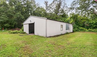 304 Blackmon St N, Camden, SC 29020