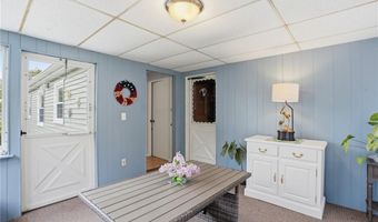 13 Garden Dr, Lincoln, RI 02865