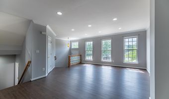 24635 KINGS CANYON Sq, Aldie, VA 20105