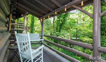 16 Cottage Dr, Asheville, NC 28805